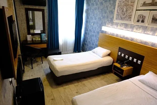 Standart Oda, Şehir Manzaralı