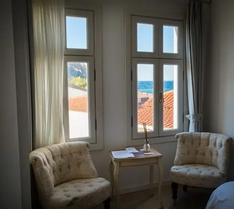 Çift Kişilik,Deniz Manzaralı