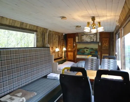 Standard Kulübe, Ortak Banyo