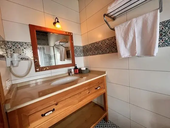 Çift Kişilik, Bahçe Manzaralı