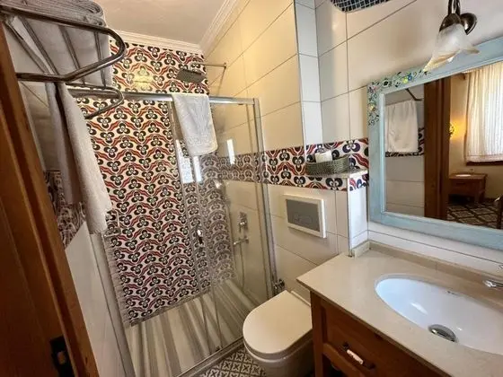 Standart Oda, Bahçe Manzaralı, Ortak Teraslı