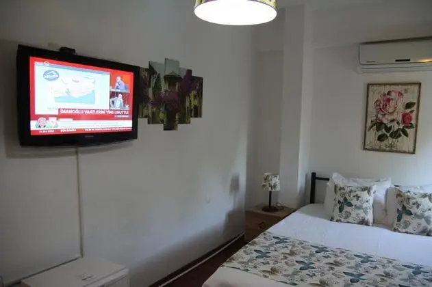 Çift Kişilik, Bahçe Manzaralı