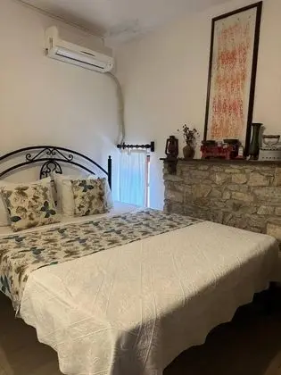 Taş Oda, Bahçe Manzaralı
