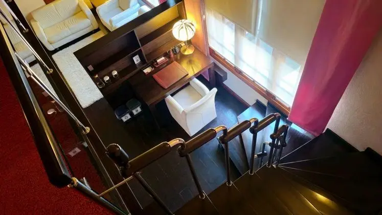 Suite, Havuz Manzaralı