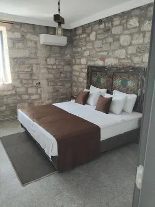 Aile Odası, Bahçe veya Sokak Manzaralı, 1. Kat