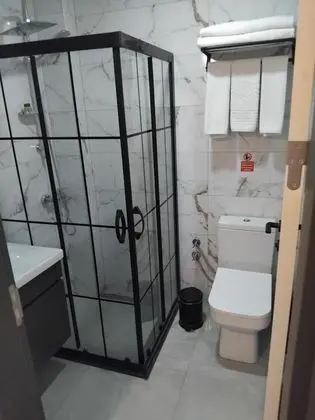 Comfort Oda, Bahçe veya Sokak Manzaralı, 1. Kat