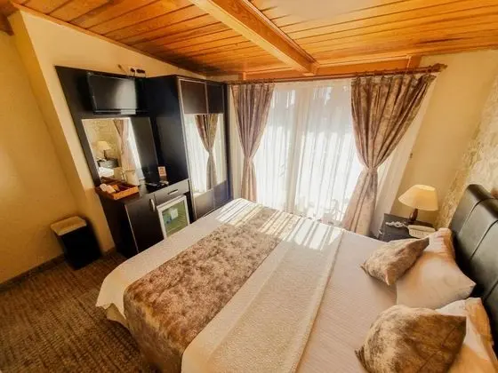 Teraslı Deluxe Oda, Deniz Manzaralı