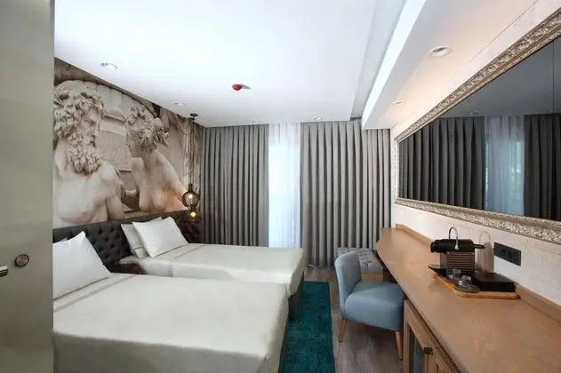Standart Oda, Şehir Manzaralı