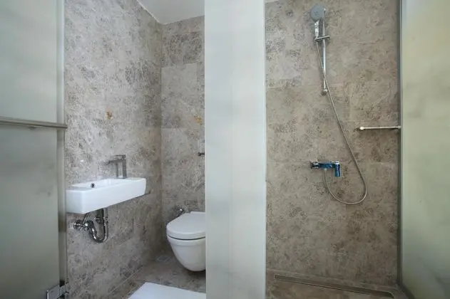 Standart Oda, Şehir Manzaralı