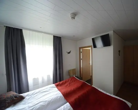 Tek Büyük veya İki Ayrı Yataklı Oda, Özel Banyo