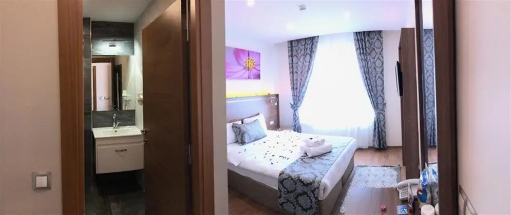 Aile Odası-Arka cephe