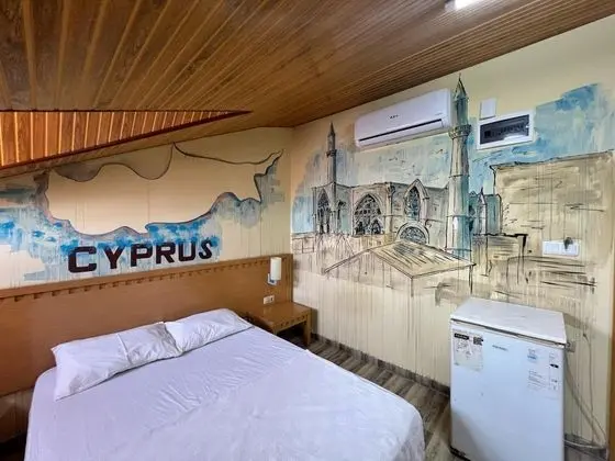 Studio, Şehir Manzaralı