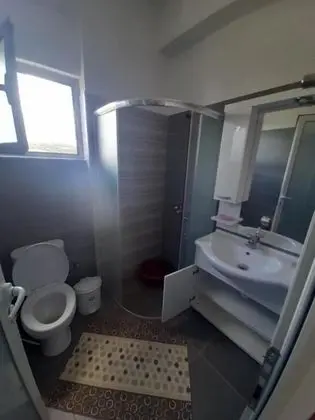 Stüdyo, Bahçe Manzaralı