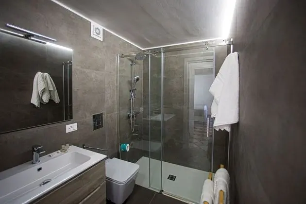 Villa, 5 Yatak Odası, Balkon