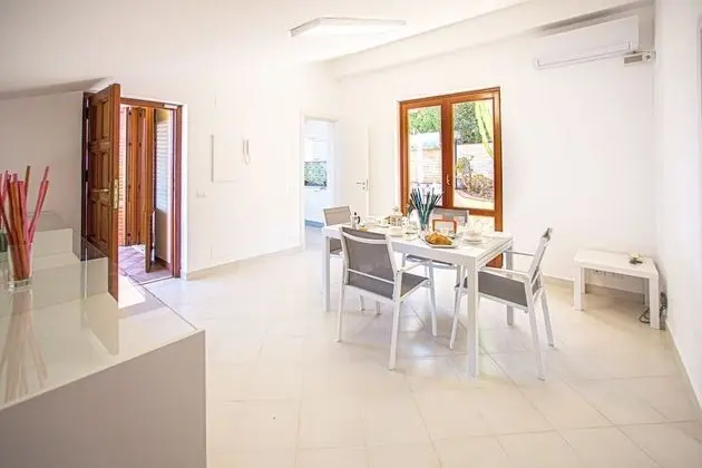 Villa, 5 Yatak Odası, Balkon