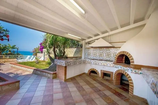 Villa, 5 Yatak Odası, Balkon