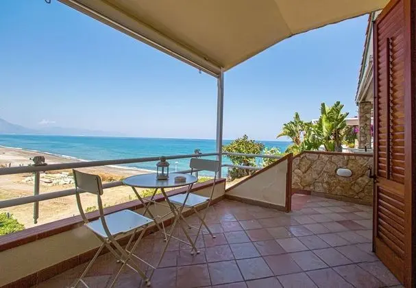 Villa, 5 Yatak Odası, Balkon