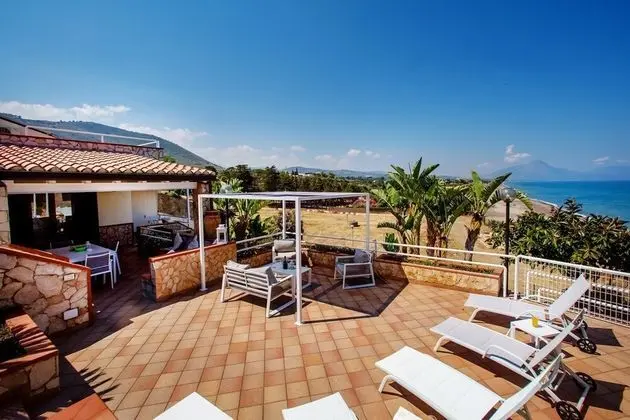 Villa, 5 Yatak Odası, Balkon