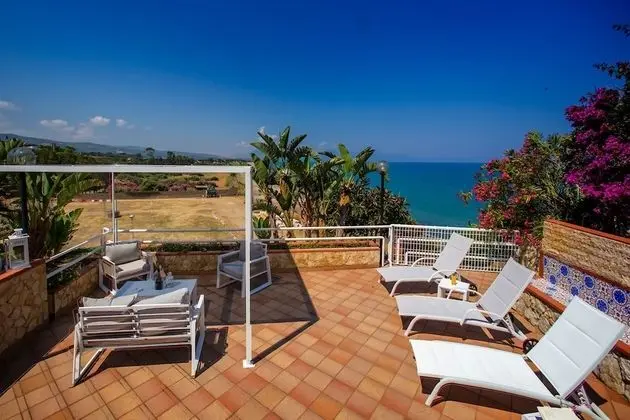 Villa, 5 Yatak Odası, Balkon