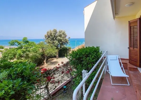 Villa, 5 Yatak Odası, Balkon