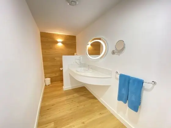 Junior Süit, Deniz Manzaralı (2 adults + 2 children)
