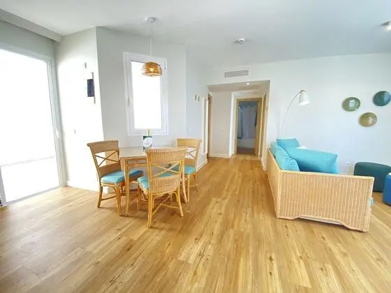 Süit, 2 Yatak Odası, Deniz Manzaralı (4 adults + 2 children)