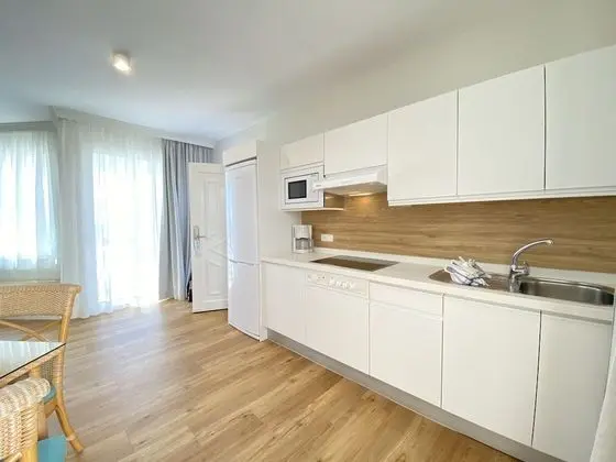 Süit, 2 Yatak Odası, Deniz Manzaralı (4 adults + 2 children)