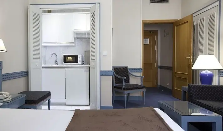 Stüdyo (2 adults +1 child)