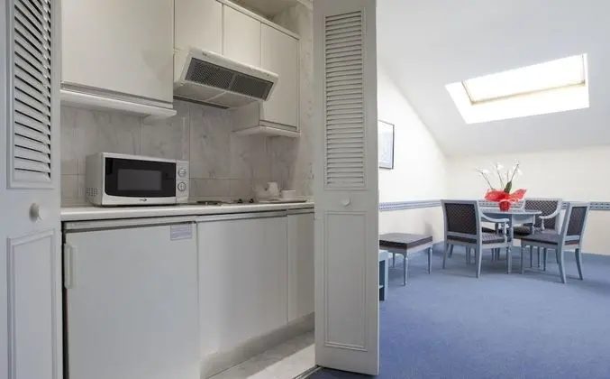 Stüdyo (2 adults +1 child)