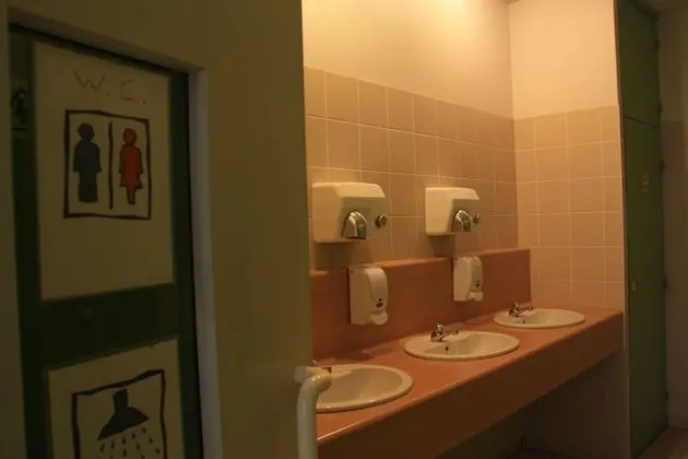Standard İki Ayrı Yataklı Oda, Ortak Banyo, Bahçe Manzaralı