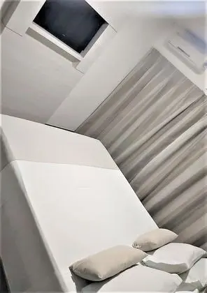 Standard Tek Büyük veya İki Ayrı Yataklı Oda, Havuz Manzaralı