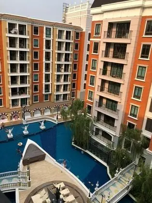 1-Bedroom Condo with Pool View