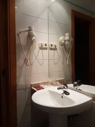 Üç Kişilik Oda, Balkon