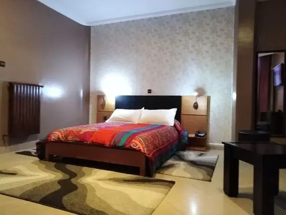 Tek Büyük Yataklı Oda