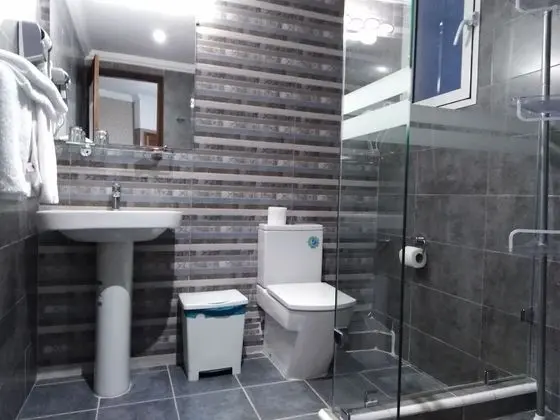 Tek Büyük Yataklı Oda