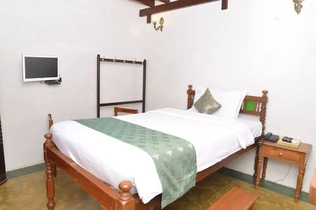 Studio Single Room