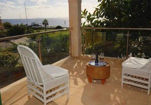 Villa, 5 Yatak Odası, Kişiye Özel Havuzlu, Bahçe Manzaralı