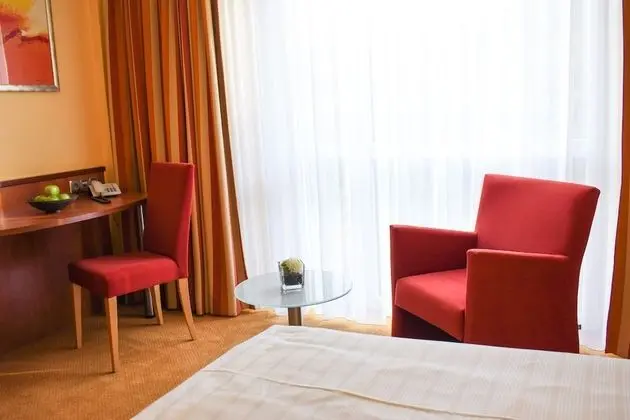 Comfort Tek Büyük Yataklı Oda