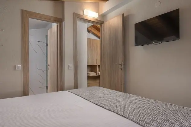 Family Villa, 2 Yatak Odası, Kişiye Özel Havuzlu, Havuz Manzaralı