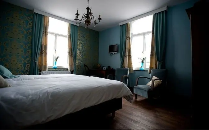 Tek Büyük Yataklı Oda (La Aventura)