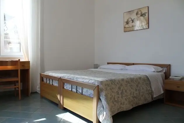 Standard Tek Büyük veya İki Ayrı Yataklı Oda
