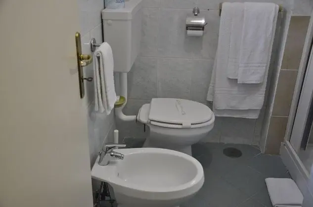 Standard Tek Büyük veya İki Ayrı Yataklı Oda