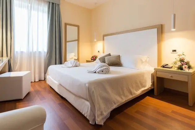 Superior Tek Büyük veya İki Ayrı Yataklı Oda, 1 Çift Kişilik veya 2 Tek Kişilik Yatak