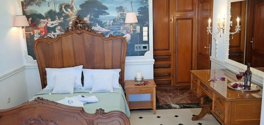 Deluxe Üç Kişilik Oda