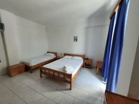 Basic Üç Kişilik Oda