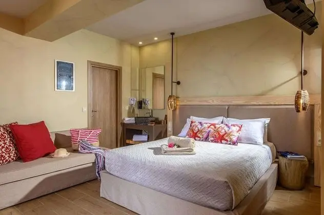 Premium Room with Inland View
