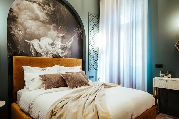 Deluxe Tek Büyük Yataklı Oda