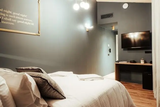 Superior Tek Büyük Yataklı Oda (Outdoor Hot Tub)