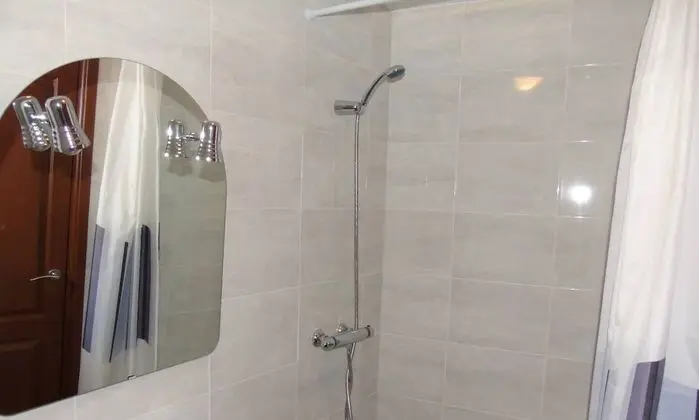 Tek Büyük Yataklı Oda (3)