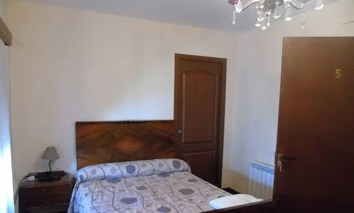 Tek Büyük Yataklı Oda (5)